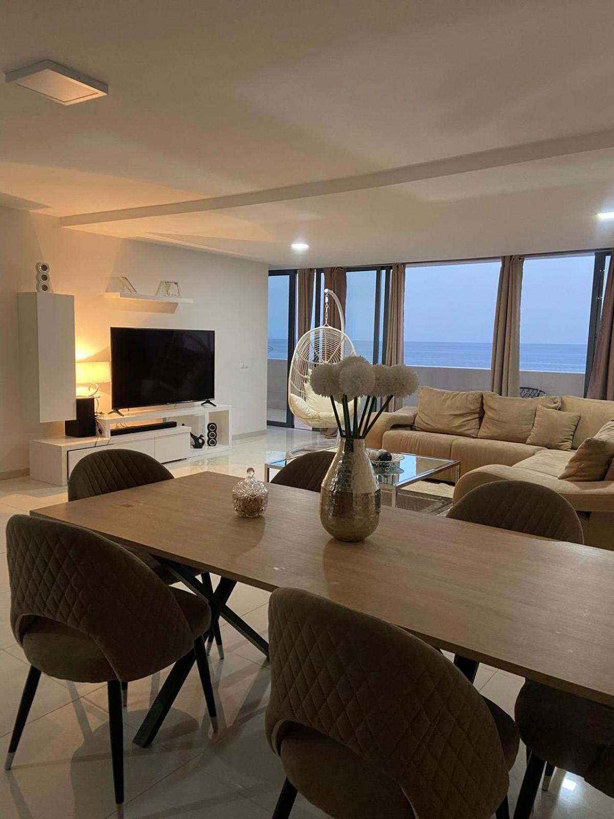 Nice Duplex, ปรายา ภายนอก รูปภาพ